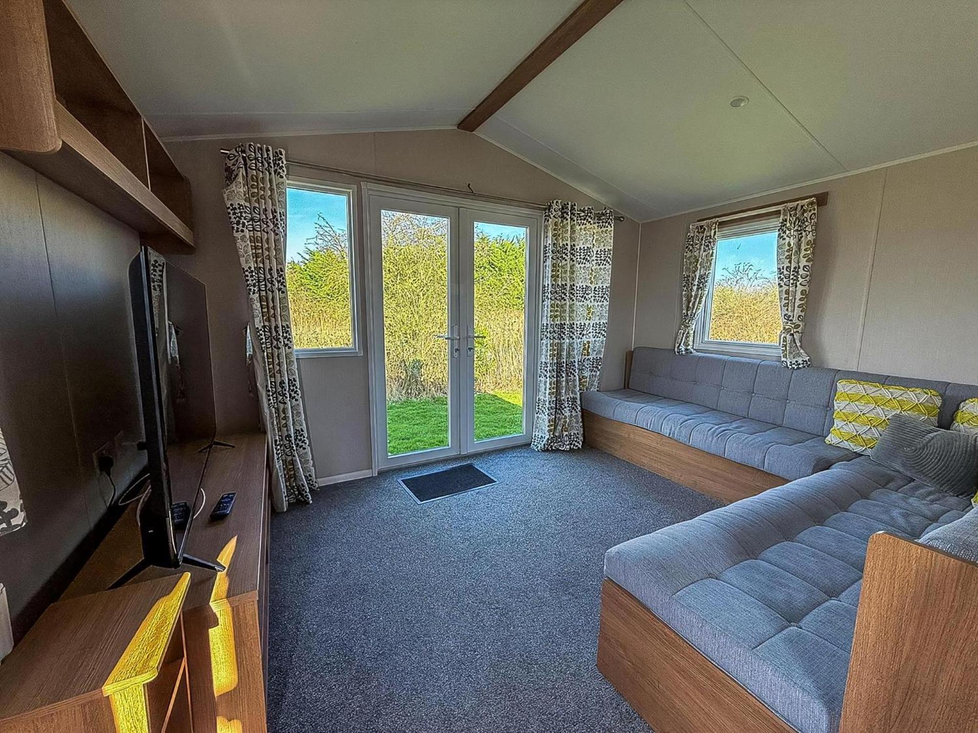 Lovely 8 Berth Caravan In Southview Holiday Park, Ref 33042Tc Skegness Ngoại thất bức ảnh